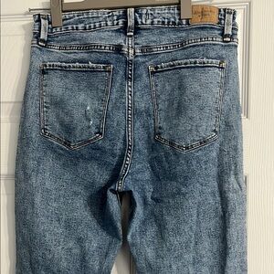 Abercrombie & Fitch Blue high rise cropped jean